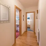 Apartman Helena *